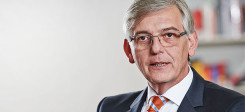 Manfred Schmidt, BAMF, Bundesamt, Migration, Flüchtlinge