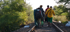 Flüchtlinge, Ungarn, Gleis, Bahn, Asyl, Asylbewerber, fleuchtlinge