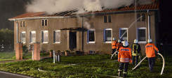 Feuerwehr, Brand, Gebäude, Haus, Feuer