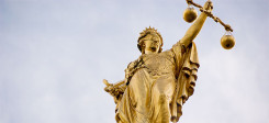 justizia, gold, waage, gerechtigkeit, recht, gesetz