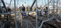 Flüchtlinge, Idomeni, Polizei, Flüchtlingslager, Grenze