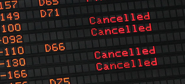 Fast jede zweite Abschiebung in Deutschland wird abgebrochen canceled, flight, flug, abgesagt, abschiebung, aussetzung, fluechtlinge