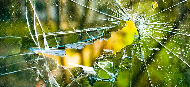 “Muslimfeindlich oder islamfeindlich gibt es nicht” Übergriffe auf Muslime und Moscheen nehmen zu © iwanp. auf flickr.com (CC 2.0), bearb. MiG