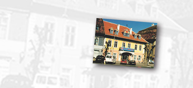 Der Sitz des DFDR in Sibiu (dt. Hermannstadt) © Stefan Bichler (2000) in Wikipedia