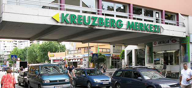 Der Troll von Kreuzberg Kreuzberg Merkezi (Zentrum) © Uli H. auf flickr.com (CC 2.0), bearb. MiG