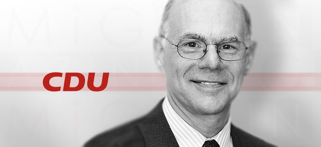 Migranten sollten keine Organisationen gründen, in der sie unter sich bleiben Bundestagspräsident Prof. Dr. Norbert Lammert (CDU) © bearb. MiG
