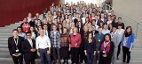Engagierte Jugendliche für das Familienfoto?