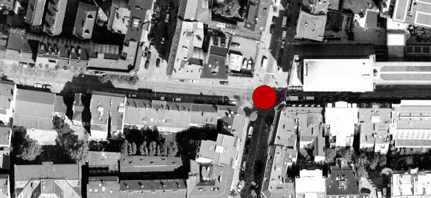 Türkin verbrennt sich auf St. Pauli Ecke Simon-von-Utrecht- / Detlef-Bremer-Straße in St. Pauli © Google Maps