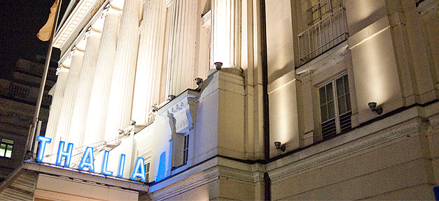 Was tun, damit Theater überleben können? Sie müssen umdenken. Das Thalia Theater in Hamburg © Armin Smailovic