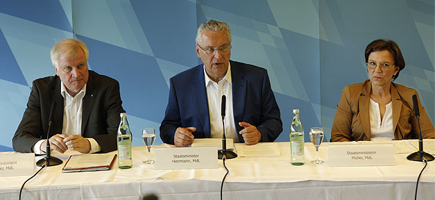 Bayern, Ministerpräsident. Horst Seehofer, Innenminister, Joachim Herrmann, CSU