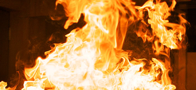Feuer, Flamme, Brand, Heiß, Brandanschlag