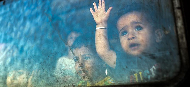 syrisches Kind, Kind, Syrien, Flüchtling, Angst, Fenster