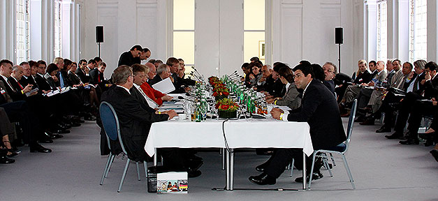 Deutsche Islamkonferenz, DIK, Islamkonferenz, Wolfgang Schäuble, Muslime, Islam