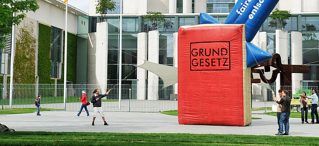 Grundgesetz, Verfassung, GG, Grundordnung, Bundeskanzleramt