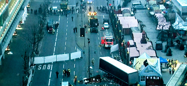 Berlin, Weihnachtsmarkt, Anschlag, Terror, Feuerwehr, Polizei