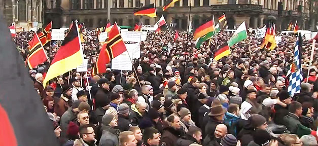 pegida, demo, demonstration, dresden, gegendemo, rechtsextremismus