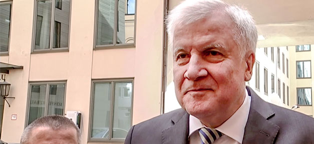 Horst Seehofer, BMI, Bundesinnenminister, Heimatminister