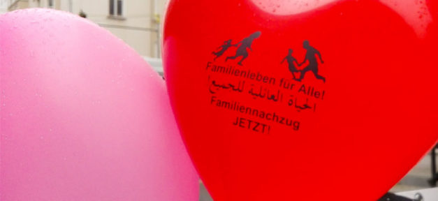 Demo, Demonstration, Luftballon, Familiennachzug, Flüchtlinge