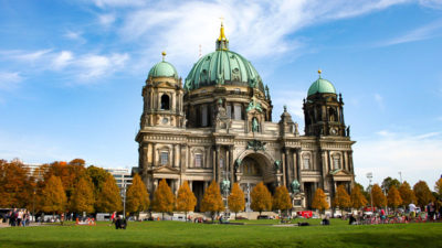 Berliner Dom, Kirche, Menschen, Religion, Wiese