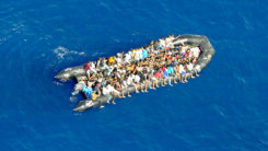 Flüchtlinge, Mittelmeer, Schlauchboot, Rettung, Flucht, Migration