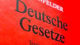 Verlag beendet Ehrung von Nazis auf juristischen Standardwerken