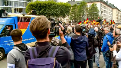 AfD, Demonstration, Journalisten, Medien, Rechtsextremisten