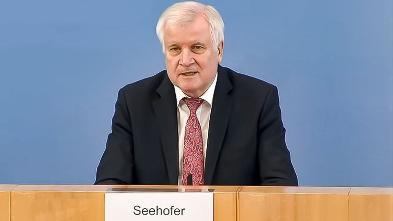 Horst Seehofer, Bundesinnenminister, Pressekonferenz, Innenminister, Minister