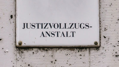 Justizvollzugsanstalt, Gefängnis, Knast, Strafe, Freiheitsstrafe, Strafrecht, Straftat