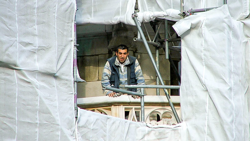 Flüchtlinge arbeiten meist unter schlechten Bedingungen Flüchtlinge arbeiten meist unter schlechten Bedingungen