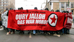 Oury Jalloh, Demonstration, Mord, Polizei, Straße, Protest, Menschen