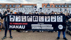 Demonstration, Hanau, Gedenken, Menschen, Rassismus, Rechtsextremismus