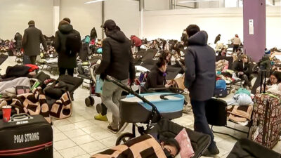 Ukraine, Flüchtlinge, Notunterkunft, Flüchtlingsunterkunft, Halle