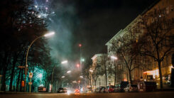 Silvester, Nacht, Straße, Berlin, Feuerwerk, Stadt, Gebäude