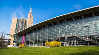 Messe, Hannover, Hannovermesse, Gebäude, Wiese, Himmel, Messeturm