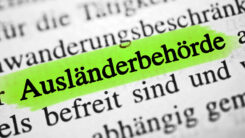 Ausländerbehörde, Ausländeramt, Schrift, Textmarker