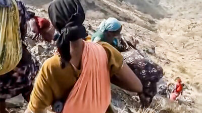 Saudi Arabien, Flüchtlinge, Frauen, Geflüchtete, Berge, Jemen