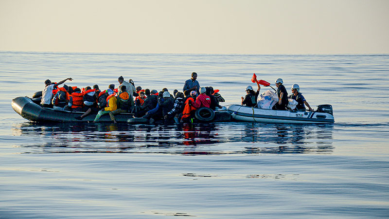 Seenotrettung erhöht Flüchtlingszahlen im Mittelmeer nicht