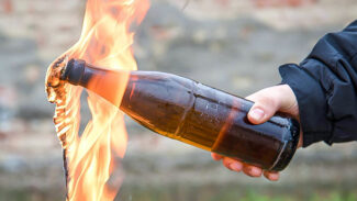 Täglich mehr als zwei Übergriffe gegen Geflüchtete