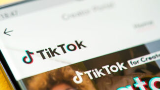 Bildungsstätte warnt: Algorithmen belohnen Fakes