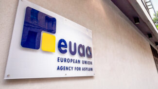 Erneut deutlicher Rückgang von Asylanträgen