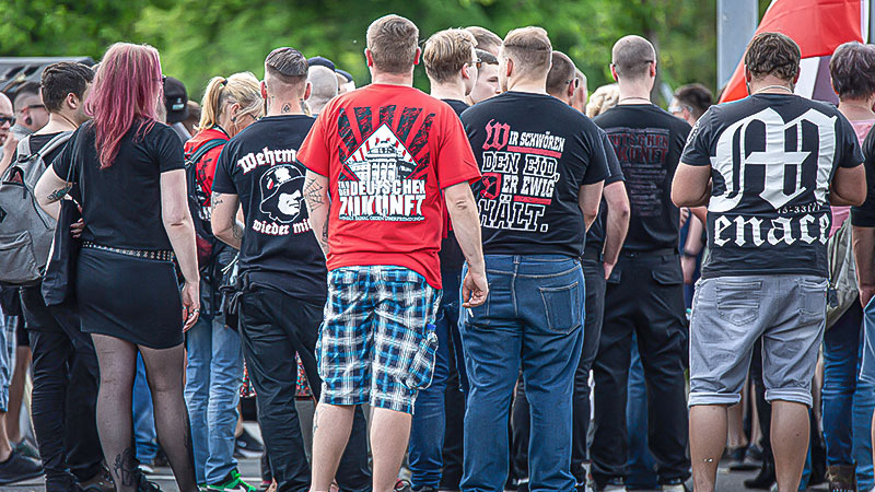 Rund 1800 Rechtsextremisten in Hessen – überwiegend gewaltbereit Rund 1800 Rechtsextremisten in Hessen – überwiegend gewaltbereit