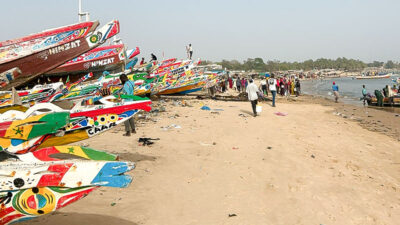 Senegal, Strand, Meer, Boote, Pirogues, Migration, Flucht, Flüchtling, Küste