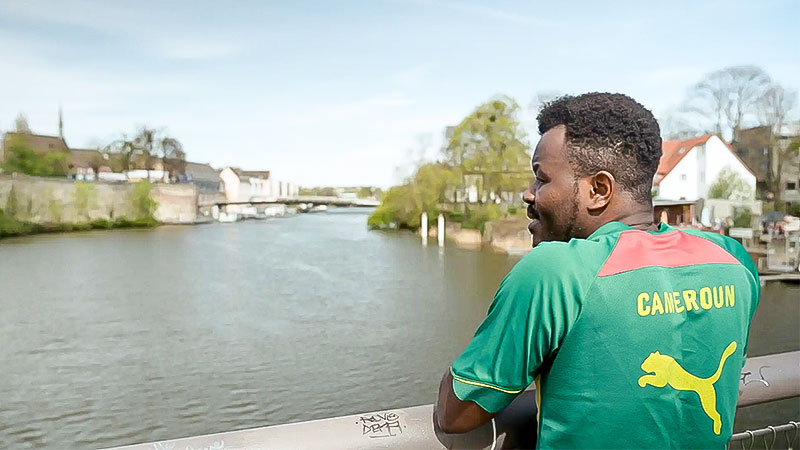 Ein Jahr im Ausland - Tansania, Kamerun, Deutschland: Was bleibt nach dem Freiwilligenjahr?