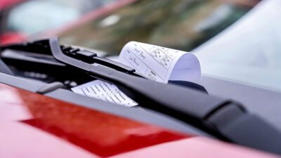 Knöllchen, Auto, Parken, Falschparken, Strafe, Verkehr, Windschutzscheibe, Scheibenwischer, Strafzettel