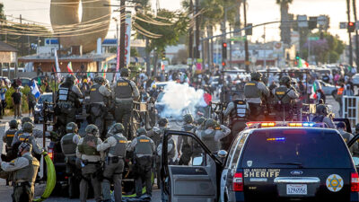 USA, Nationalgarde, Polizei, Demonstration, Migration, Migranten, Abschiebung