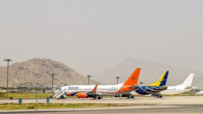Flugzeug, Flughafen, Kabul, Afghanistan, Abschiebung, fliegen