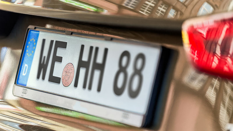 Zulassungsstellen sperren Codes mit NS-Bezug
