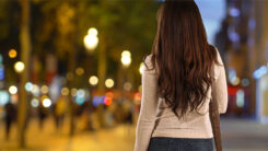 Frau, Straße, Stadtbild, Nacht, Angst, Stadt, Alleine