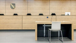 Justiz, Gericht, Prozess, Richterbank, Anklagebank, Sachsen, Dresden, Oberlandesgericht