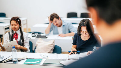 Sprachkurs, Integrationskurs, Frauen, Männer, Bildung, Sprache, Lernen, Prüfung